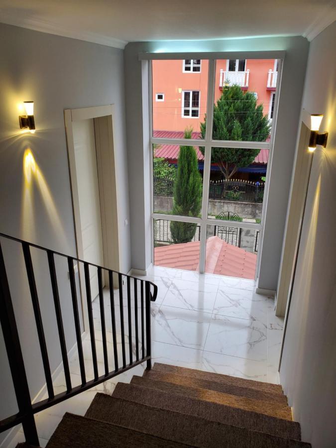 Maka Bed & Breakfast Ureki Exterior photo